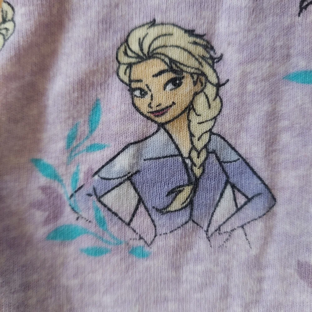 ⭐️5/$30 Frozen pajamas with Elsa and Anna, size 2T. Purple